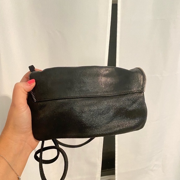 Adorable black leather shoulder bag from Paris - Picture 3 of 6